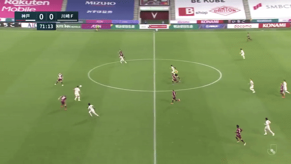 Cuu tuyen thu Brazil ghi ban khong can nhin tu cu ly 40 m hinh anh