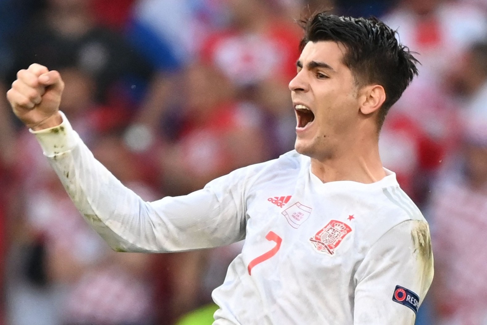 Loi dap tra cua Morata hinh anh