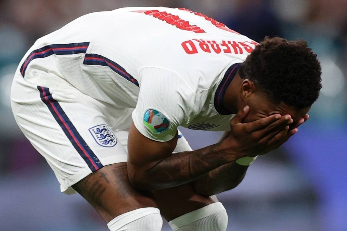 Tuyen Anh va cuoc khung hoang tam ly sau that bai hinh anh