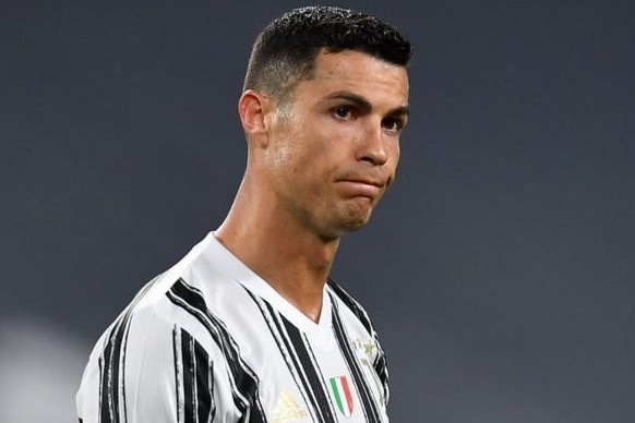 Co hoi nao de Ronaldo roi Juventus? hinh anh