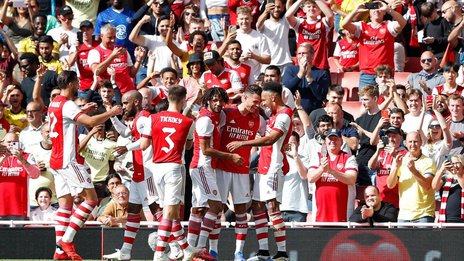 Ngoai hang Anh anh 1