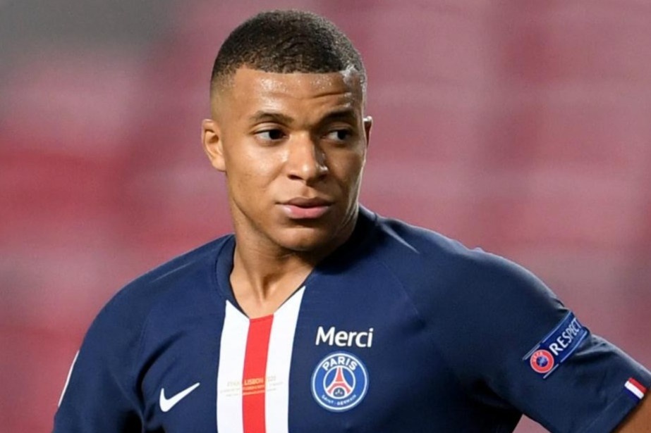Mbappe toan tinh gi voi PSG va Real Madrid? hinh anh