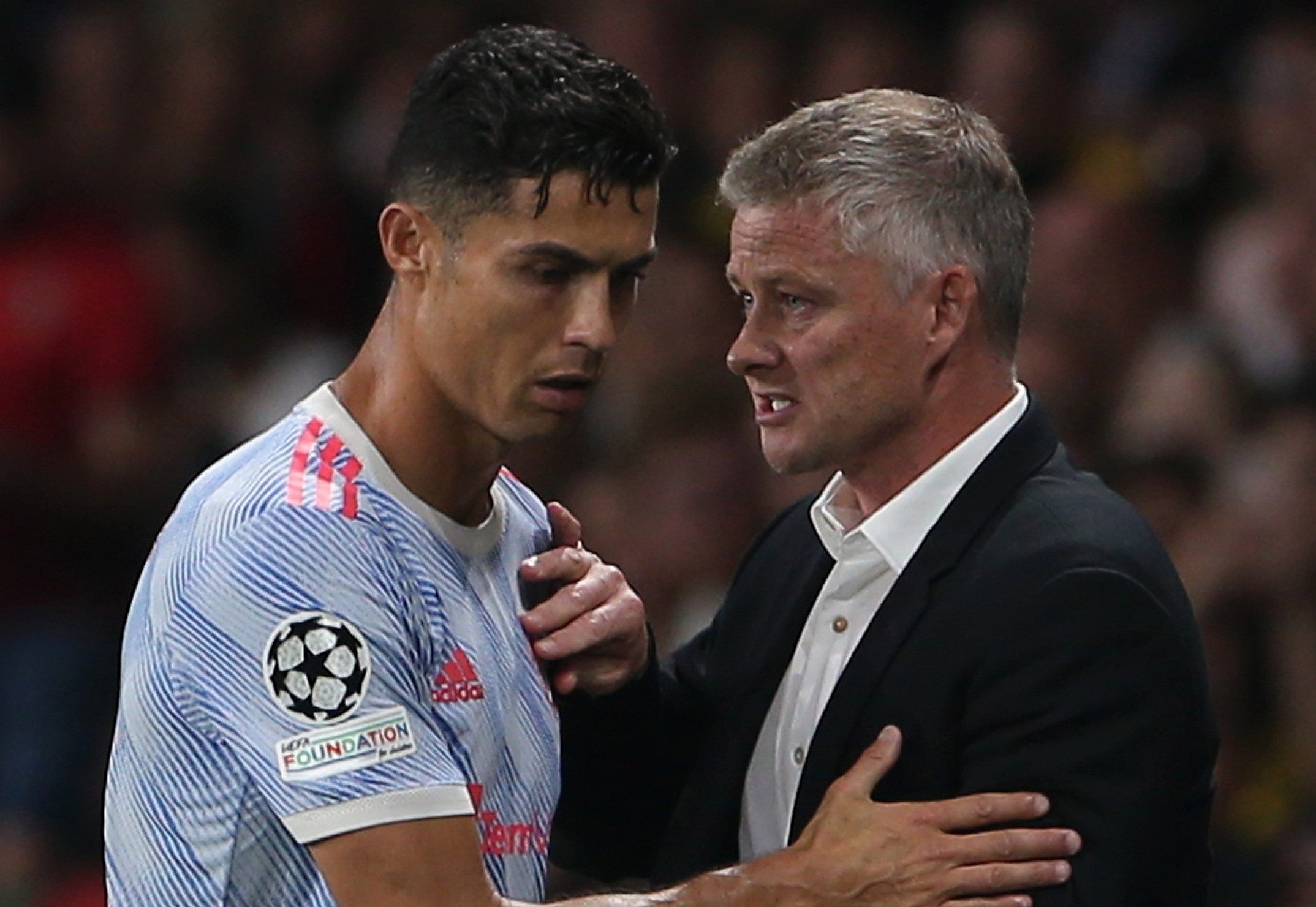 Cai toi cua Ronaldo se la van de voi Solskjaer hinh anh