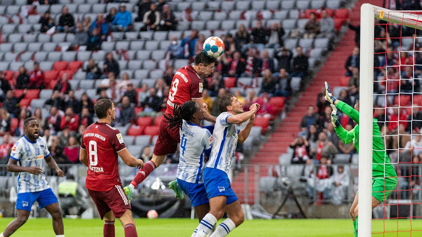 Robert Lewandowski anh 1