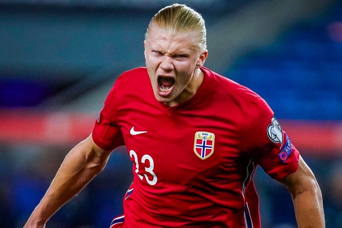 Haaland lap hat-trick giup Na Uy bam duoi Ha Lan hinh anh