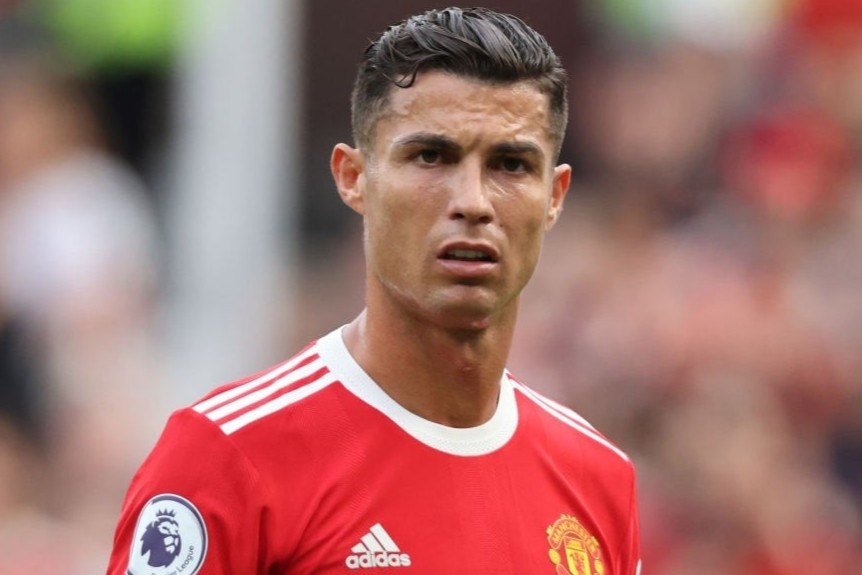 Ronaldo toa sang nhung van de cua Man United con do hinh anh