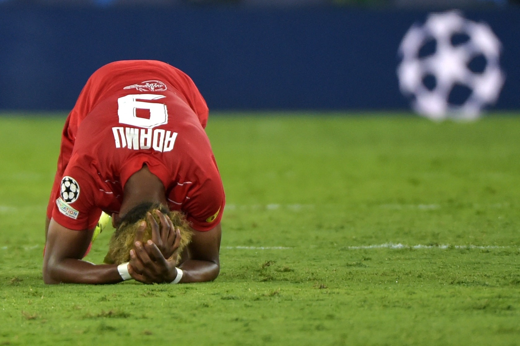 Champions League anh 9