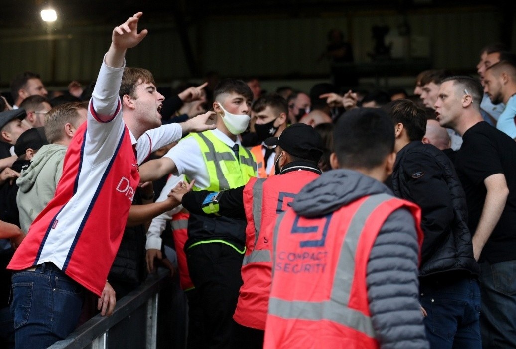 CDV Arsenal va Burnley xo xat sau tran dau hinh anh