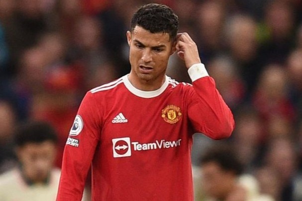 Bo mat that cua MU duoc phoi bay truoc Liverpool hinh anh