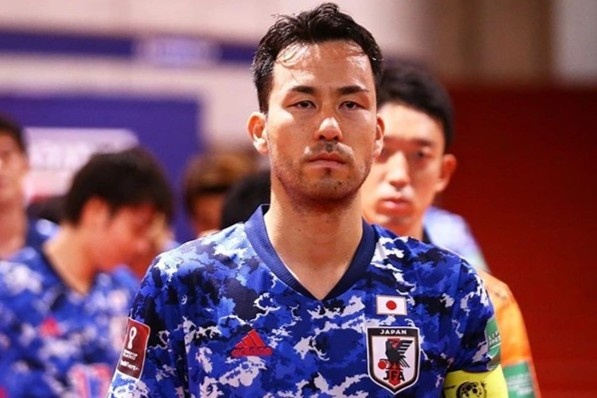 Truong hop dac biet cua Yoshida o tuyen Nhat Ban hinh anh