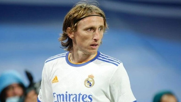 Modric pha vo quy luat o Real Madrid hinh anh