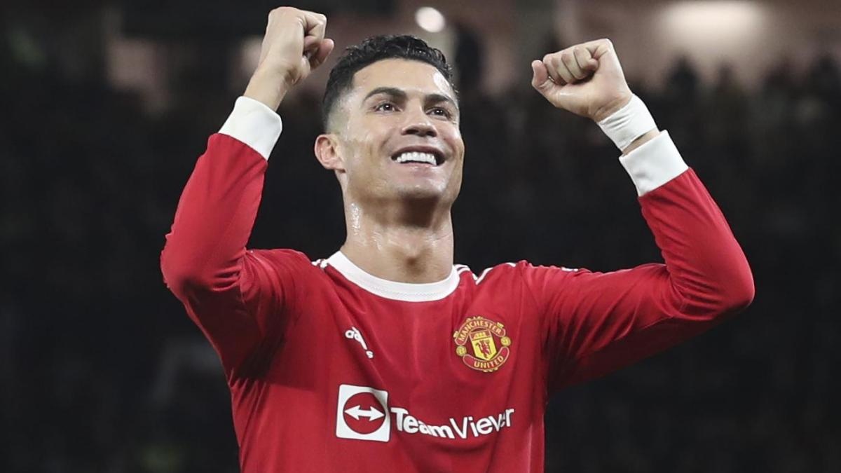 Saha: Ronaldo se khong de MU thua Liverpool 0-7 hinh anh