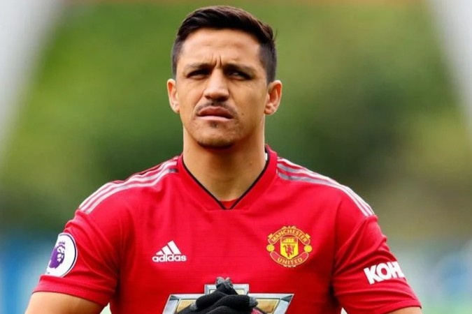 5 vu chuyen nhuong mua dong te nhat lich su Ngoai hang Anh hinh anh