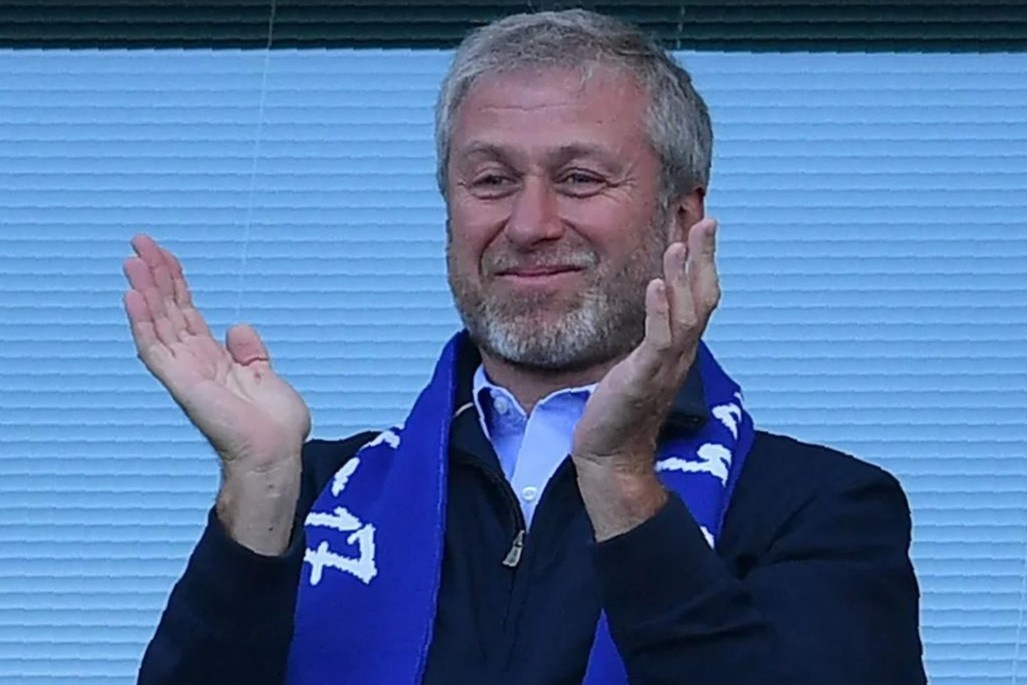 Ty phu Abramovich muon mua CLB Tho Nhi Ky hinh anh