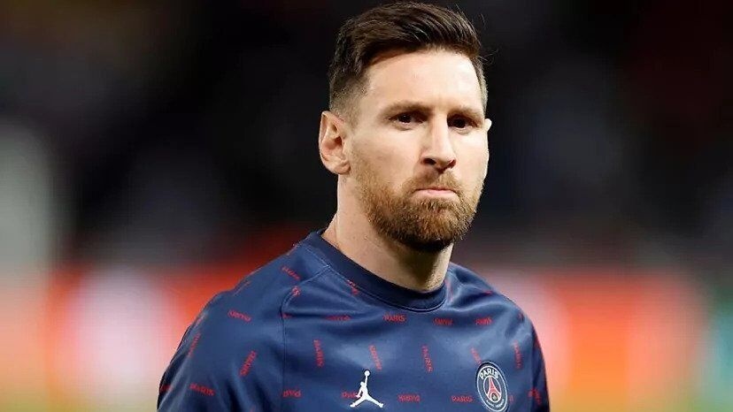 Con ac mong cua Messi tai PSG hinh anh