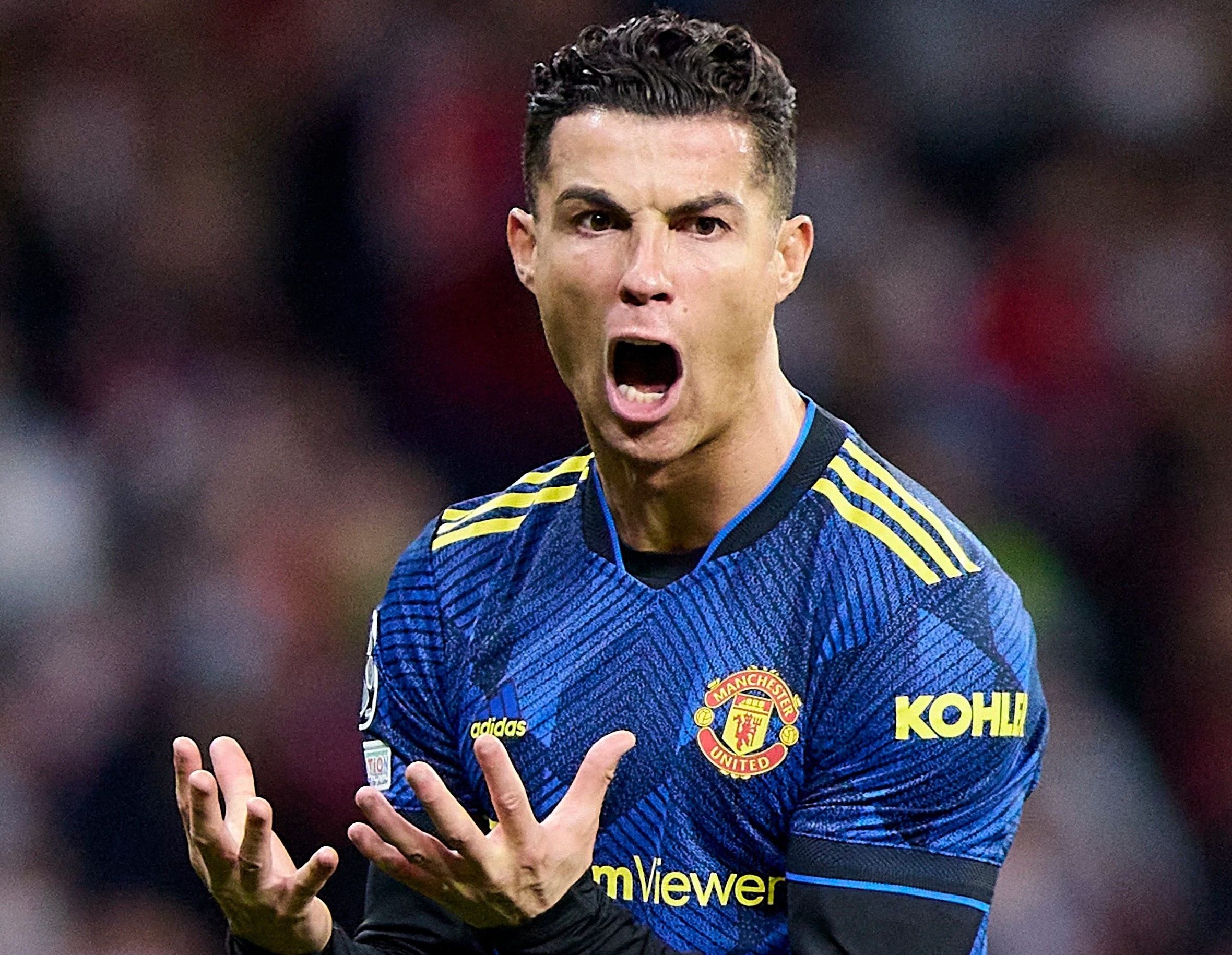 Champions League la phao cuu sinh cua Ronaldo va MU hinh anh