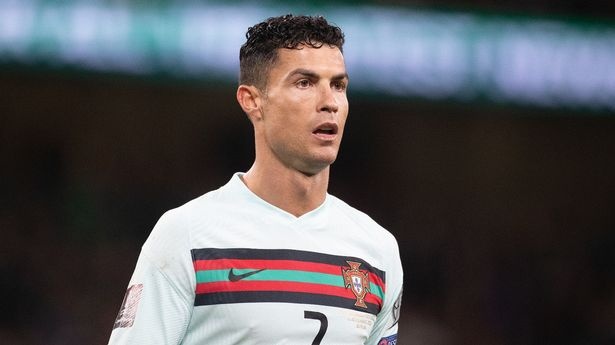 Nghich ly Ronaldo o tuyen Bo Dao Nha hinh anh