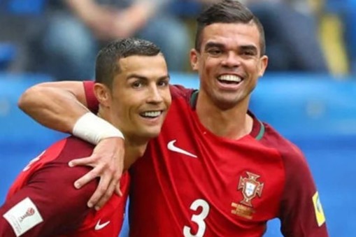 Phan ung cua Ronaldo khi Pepe tro lai hinh anh