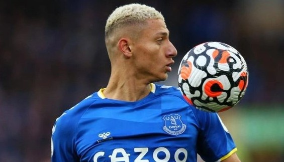 Pha bieu dien cua Richarlison chi ra MU do the nao hinh anh