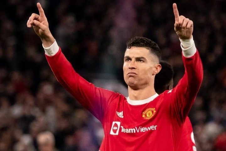 Ronaldo gui thong diep den Ten Hag hinh anh