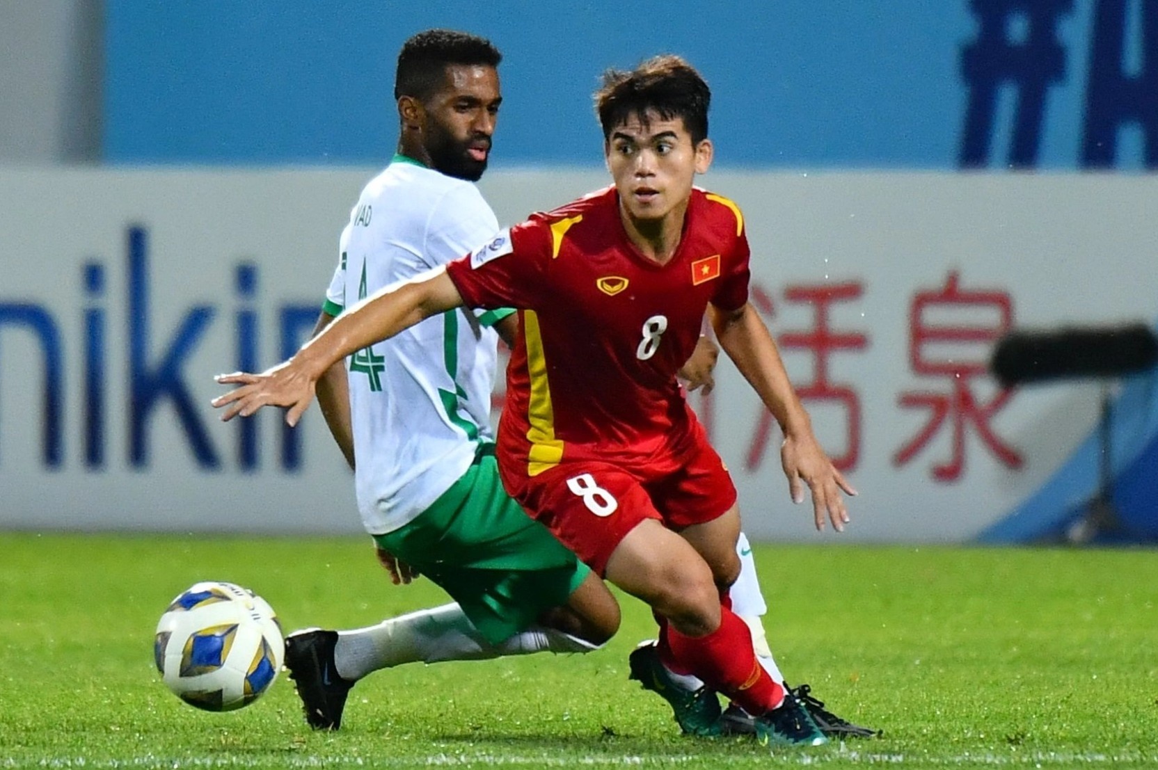 HLV Darby: 'Den luc Viet Nam nghi ve vong loai World Cup 2026' hinh anh