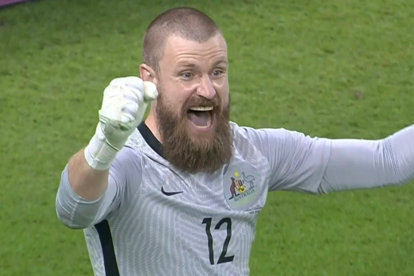 Su nghiep dao chieu cua nguoi hung tuyen Australia hinh anh