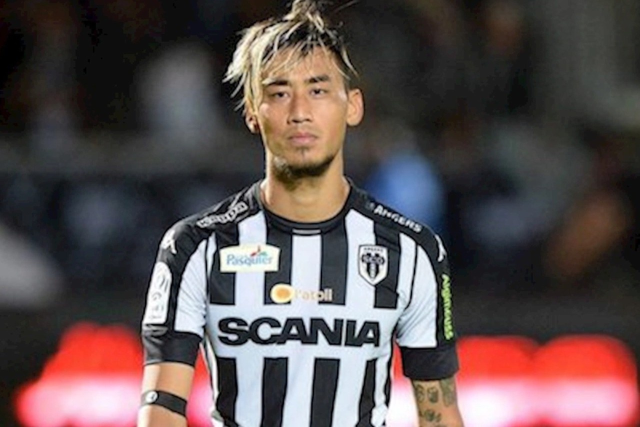 Nhung cau thu chau A tung thi dau o Ligue 2 hinh anh