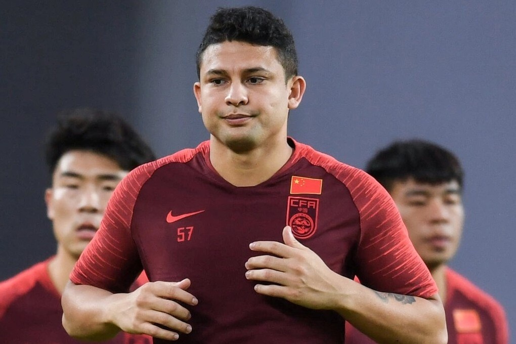 Dan cau thu nhap tich thao chay khoi Trung Quoc hinh anh