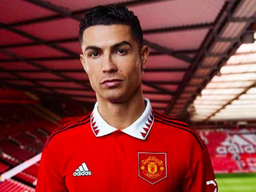 Nhung mau ao dau Premier League 2022/23 bi che xau hinh anh