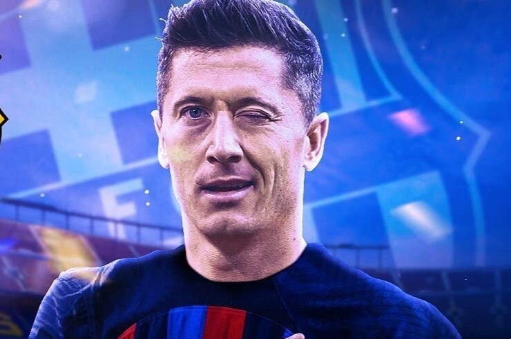 Dieu khoan ky la cua Lewandowski voi Barca hinh anh