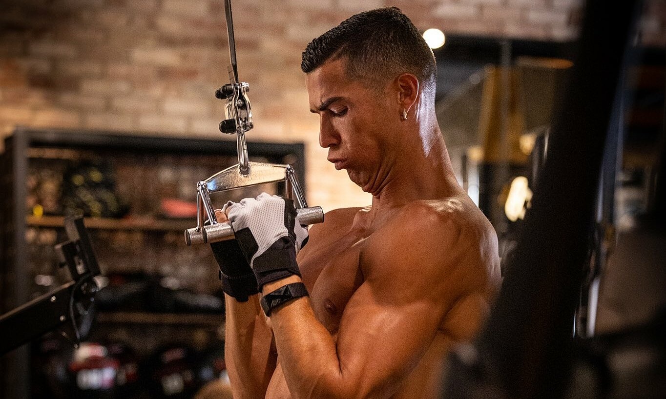 Cristiano Ronaldo anh 2