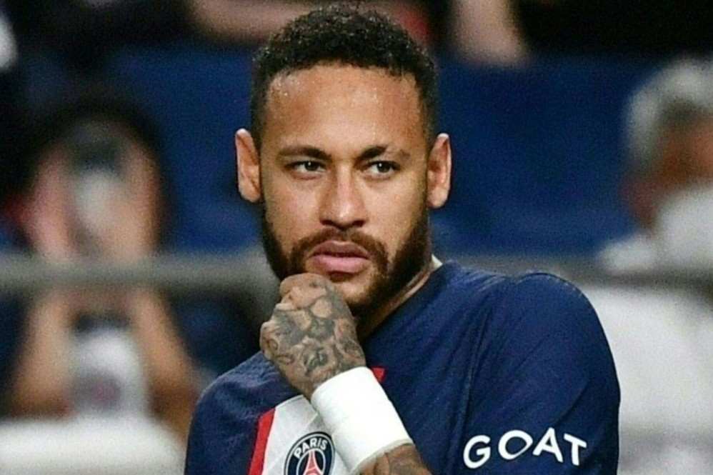 Neymar sap hau toa vi vu chuyen nhuong sang Barca hinh anh