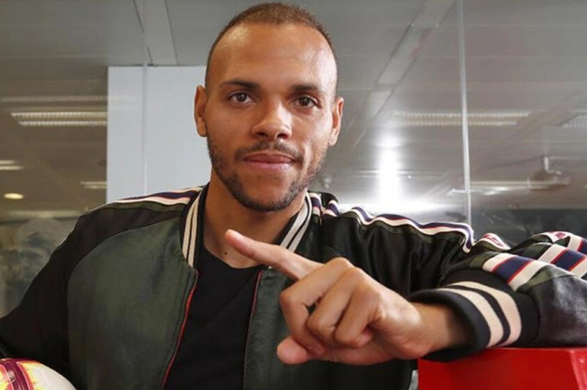 Braithwaite la cau thu giau nhat Barca hinh anh