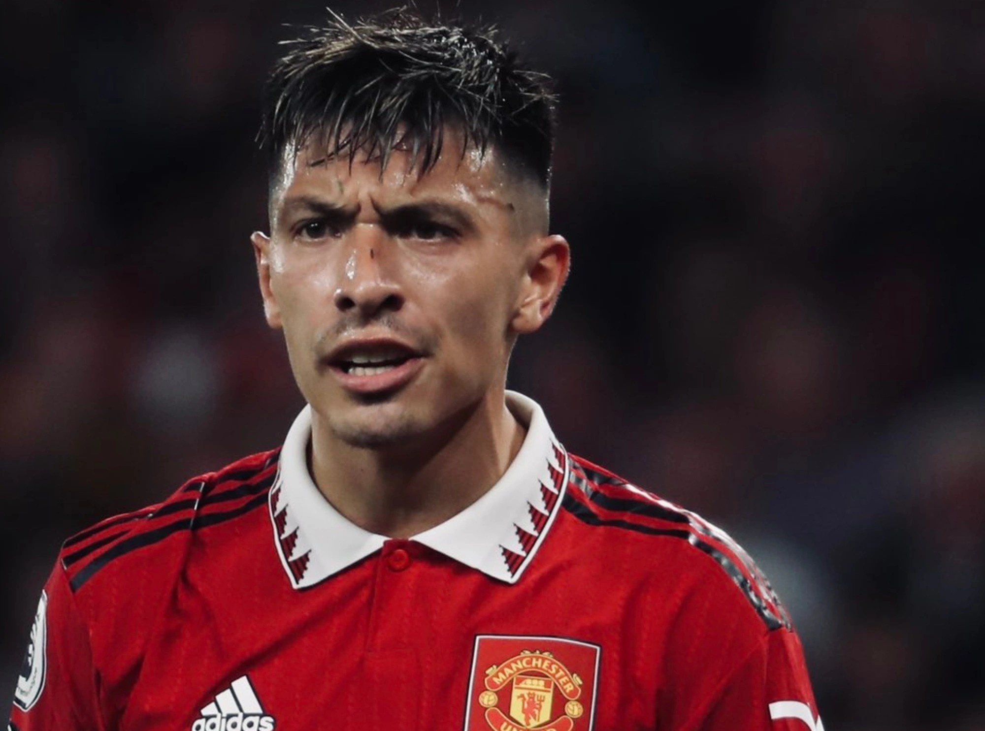 Cu huych vai cua Martinez la dieu MU con thieu hinh anh