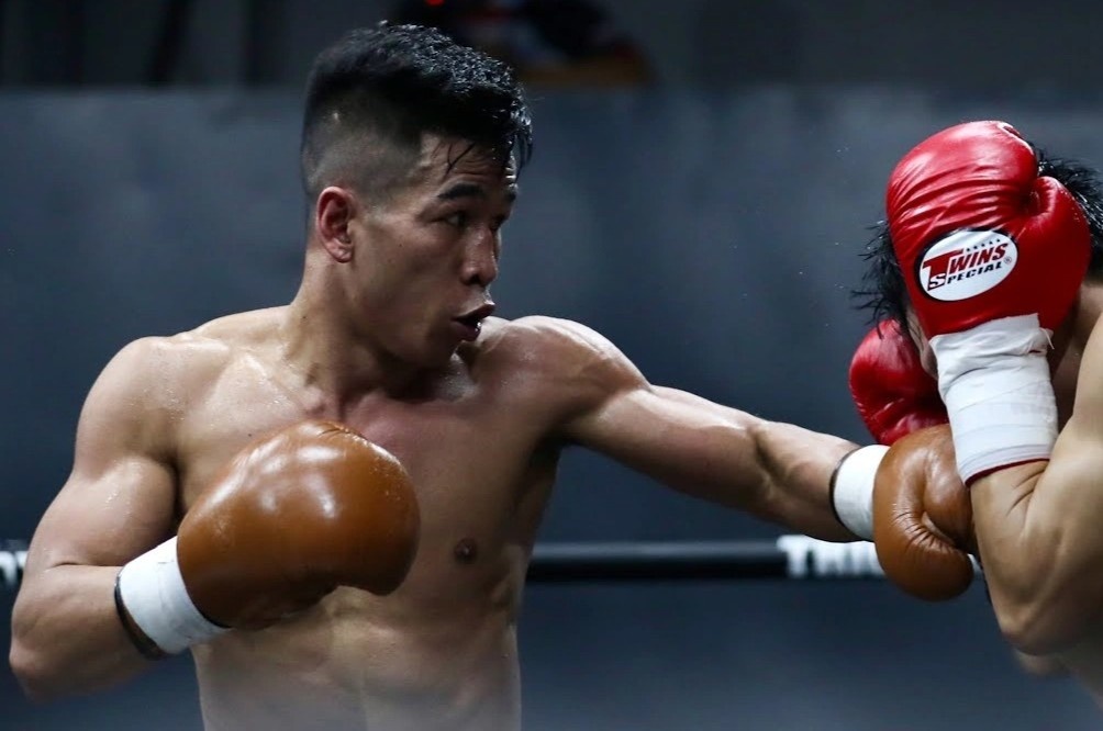 Tran Van Thao: 'Tran dau voi vo si Philippines se rat khoc liet' hinh anh