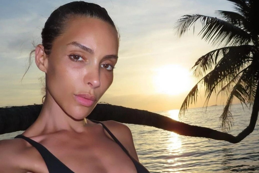 Mbappe yeu nguoi dep chuyen gioi lon hon 9 tuoi hinh anh