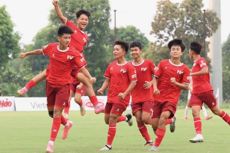 Khai mac giai vo dich U15 Quoc gia hinh anh