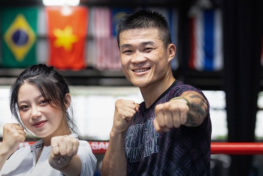 Truong Dinh Hoang: 'Vo si tu Han Quoc rat khoe' hinh anh