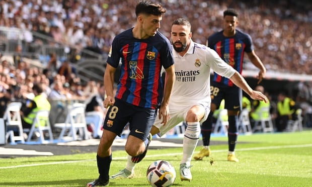 La Liga nguy co bi hoan cuoi tuan nay hinh anh