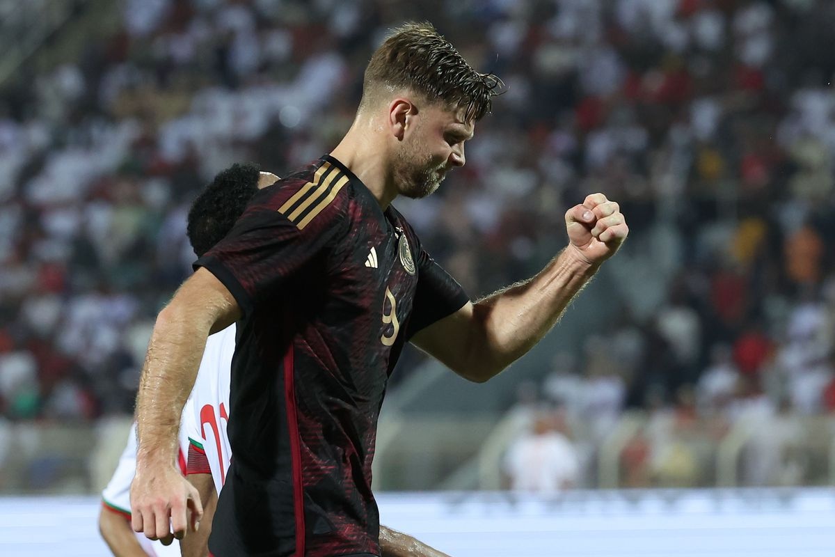 Tuyen Duc gay that vong truoc Oman hinh anh