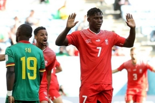 Ly do Embolo khong an mung khi ghi ban dau tien tai World Cup hinh anh