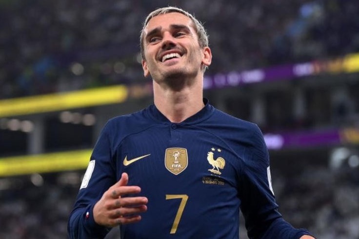 Mbappe mo nhat nhung Griezmann qua xuat sac hinh anh