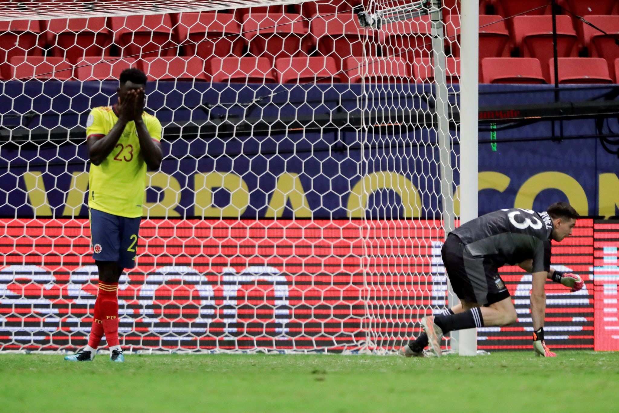 Emiliano Martinez anh 10