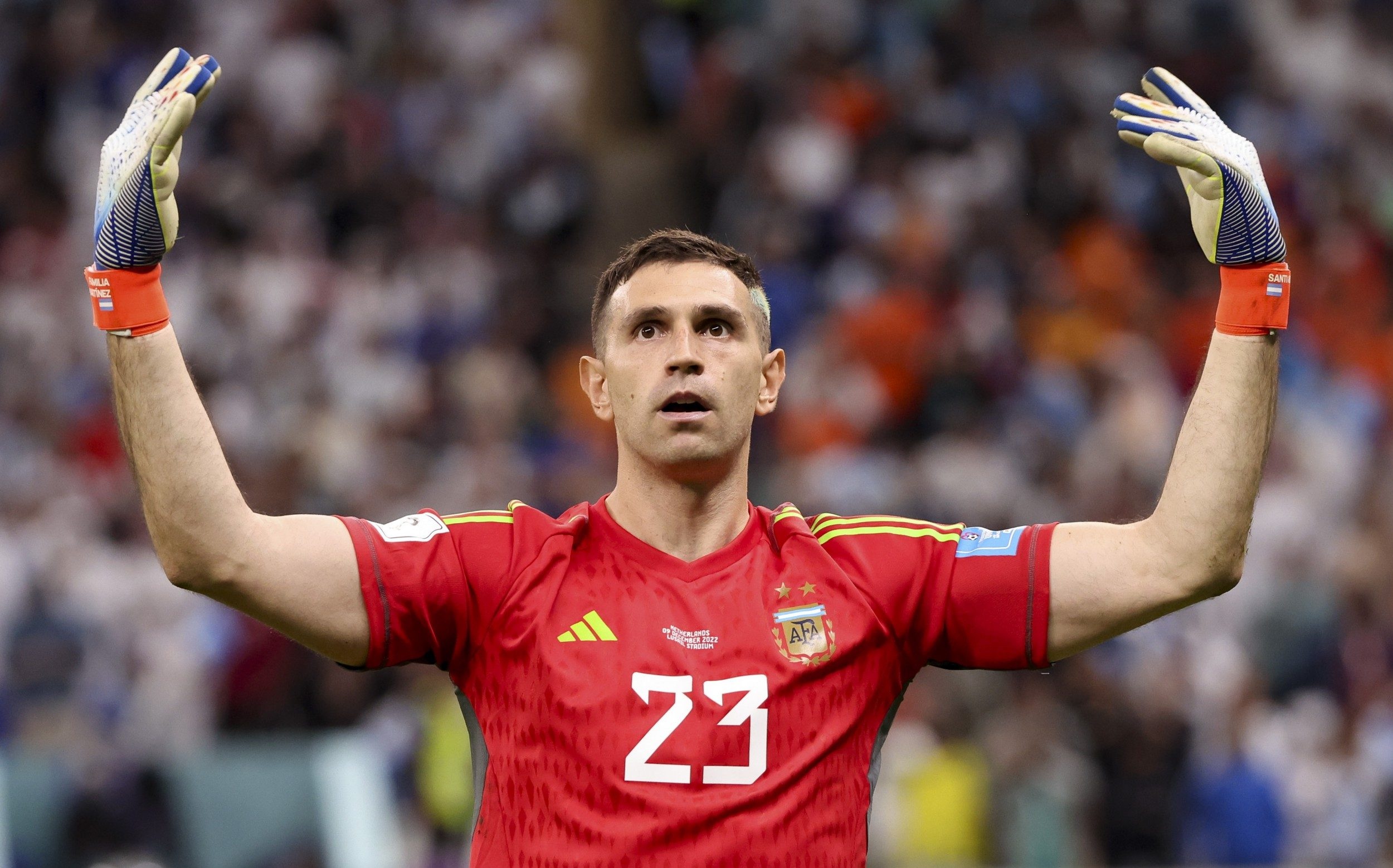 Thu mon Argentina vuon len tu giai hang 4 nuoc Anh hinh anh