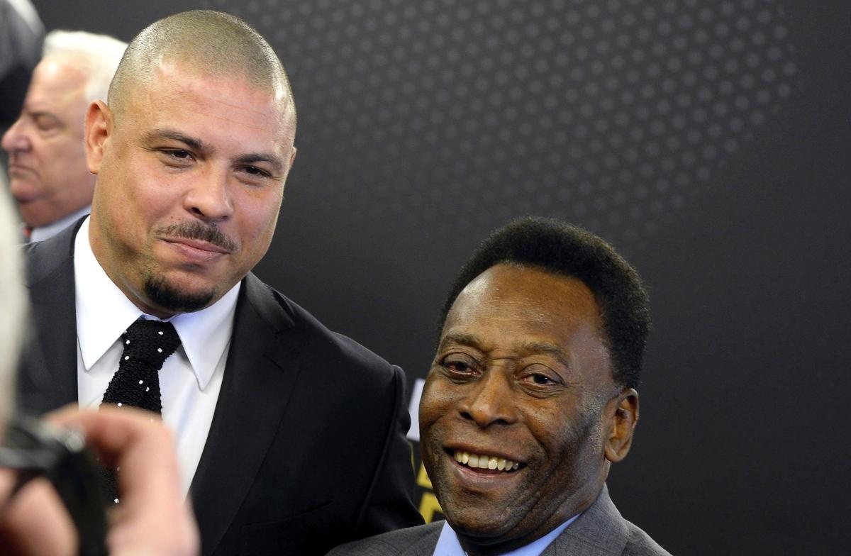 Ronaldo 'beo' bi chi trich vi khong du le tang Pele hinh anh