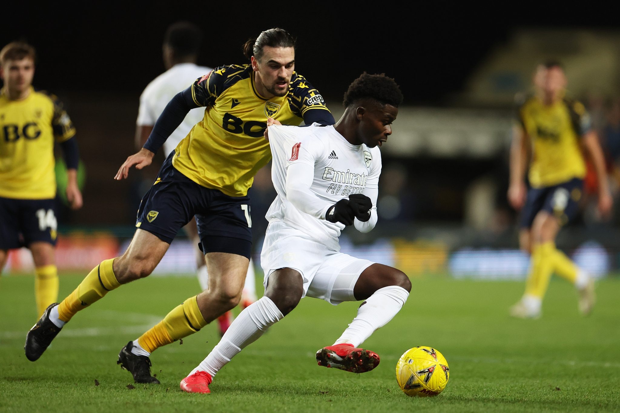 FA dieu tra tran dau giua Arsenal va Oxford hinh anh