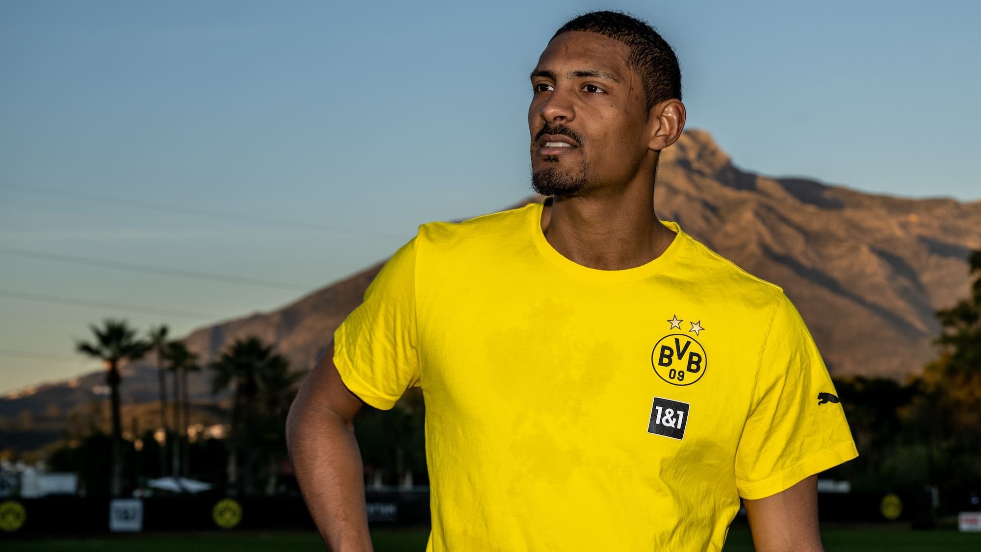 Sao Dortmund tai xuat an tuong sau khi bi ung thu hinh anh