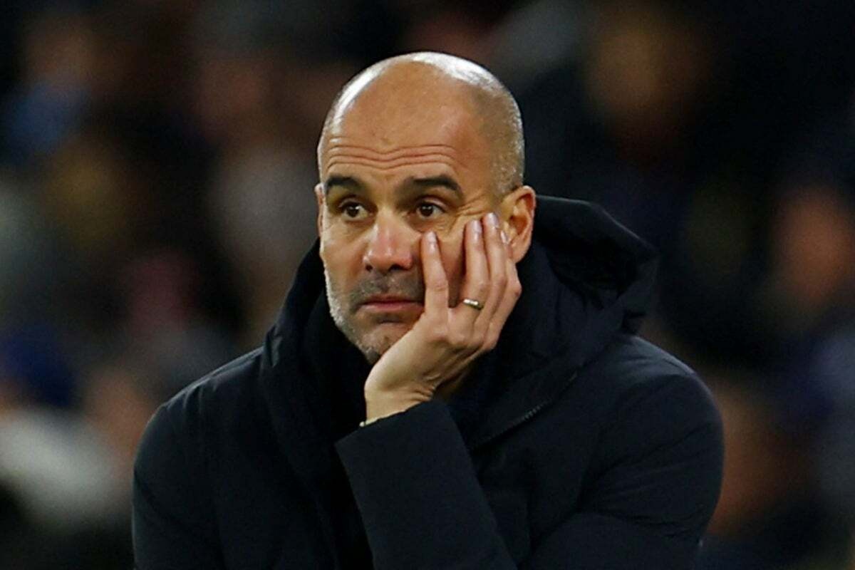 Pep canh bao Man City ve cu an ba hinh anh