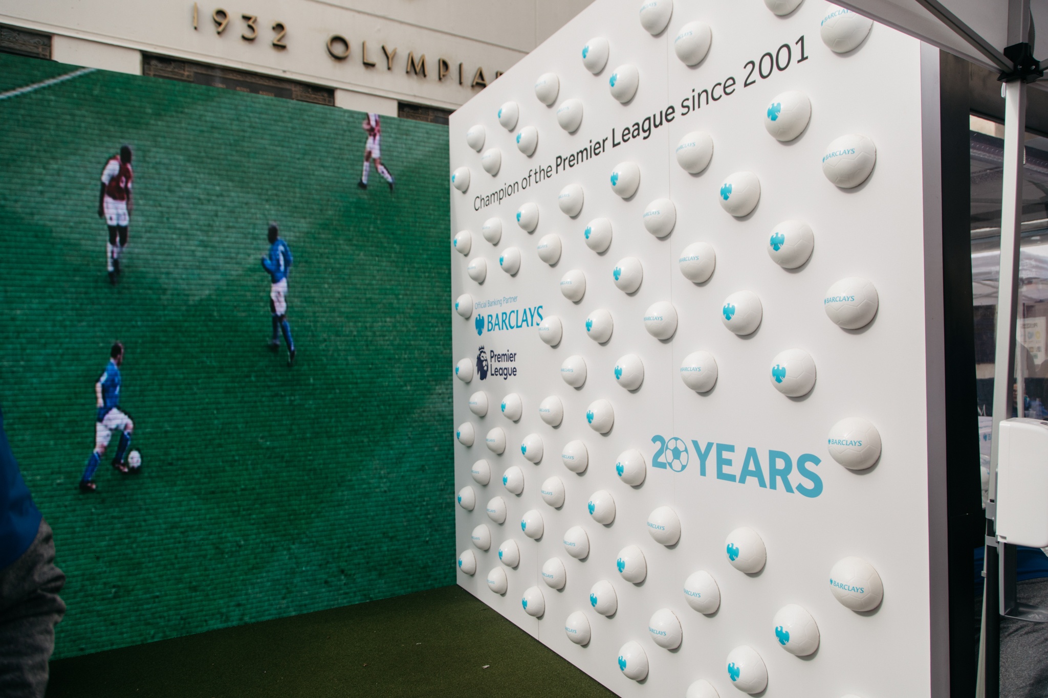 Ngoai hang Anh anh 1