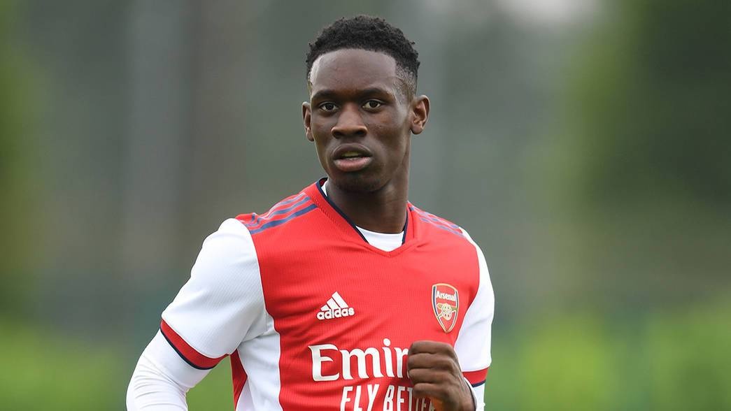 'Vien ngoc quy' cua Arsenal khuynh dao Ligue 1 hinh anh